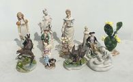 Collection of Porcelain Items 